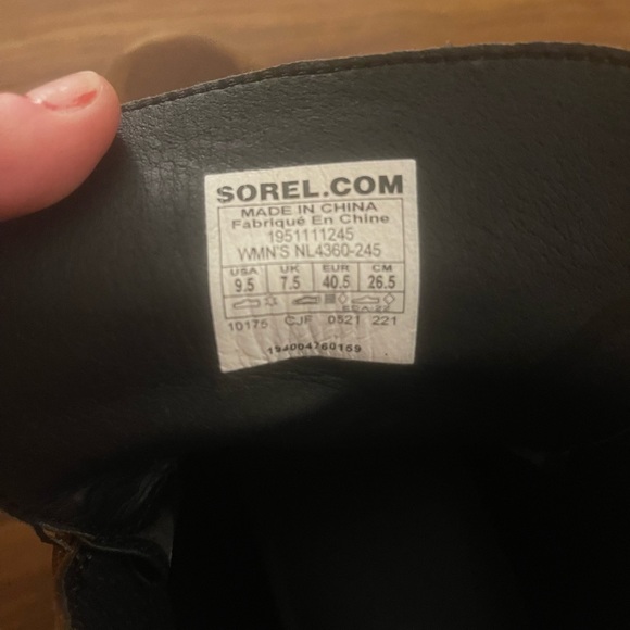 Sorel Joan of Arctic wedge boots in hazelnut leather brand new with box - Picture 12 of 13